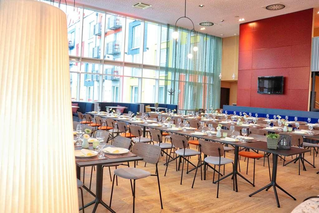 Stay2Munich Hotel & Serviced Apartments Brunnthal Restaurante foto